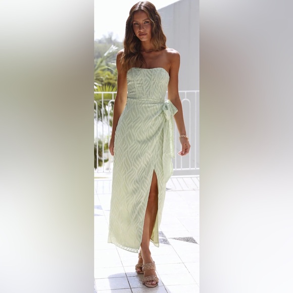 Fortunate One Dresses & Skirts - New with tags Fortunate One Celestial Event strapless adjustable maxi dress